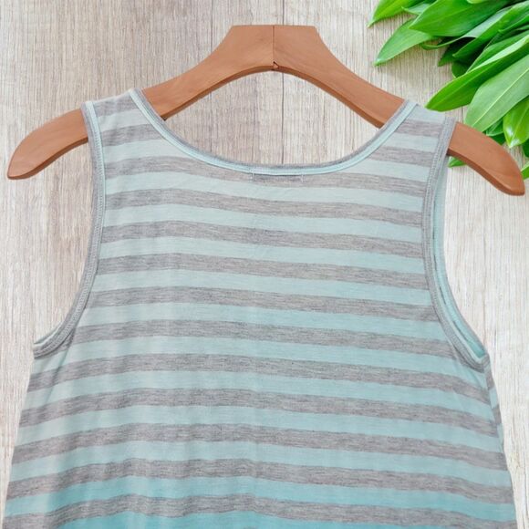 Allen Allen Tunic Top Womens Small Blue Striped Sleeveless Flowy Beach Summer - Picture 3 of 8